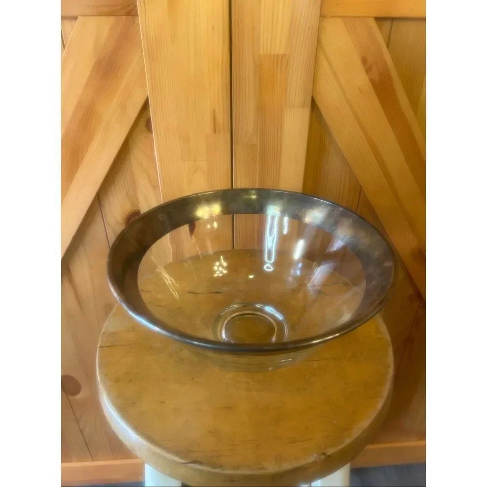 Vintage Dorothy Thorpe Salad/Fruit Bowl with Silver Band (6015)